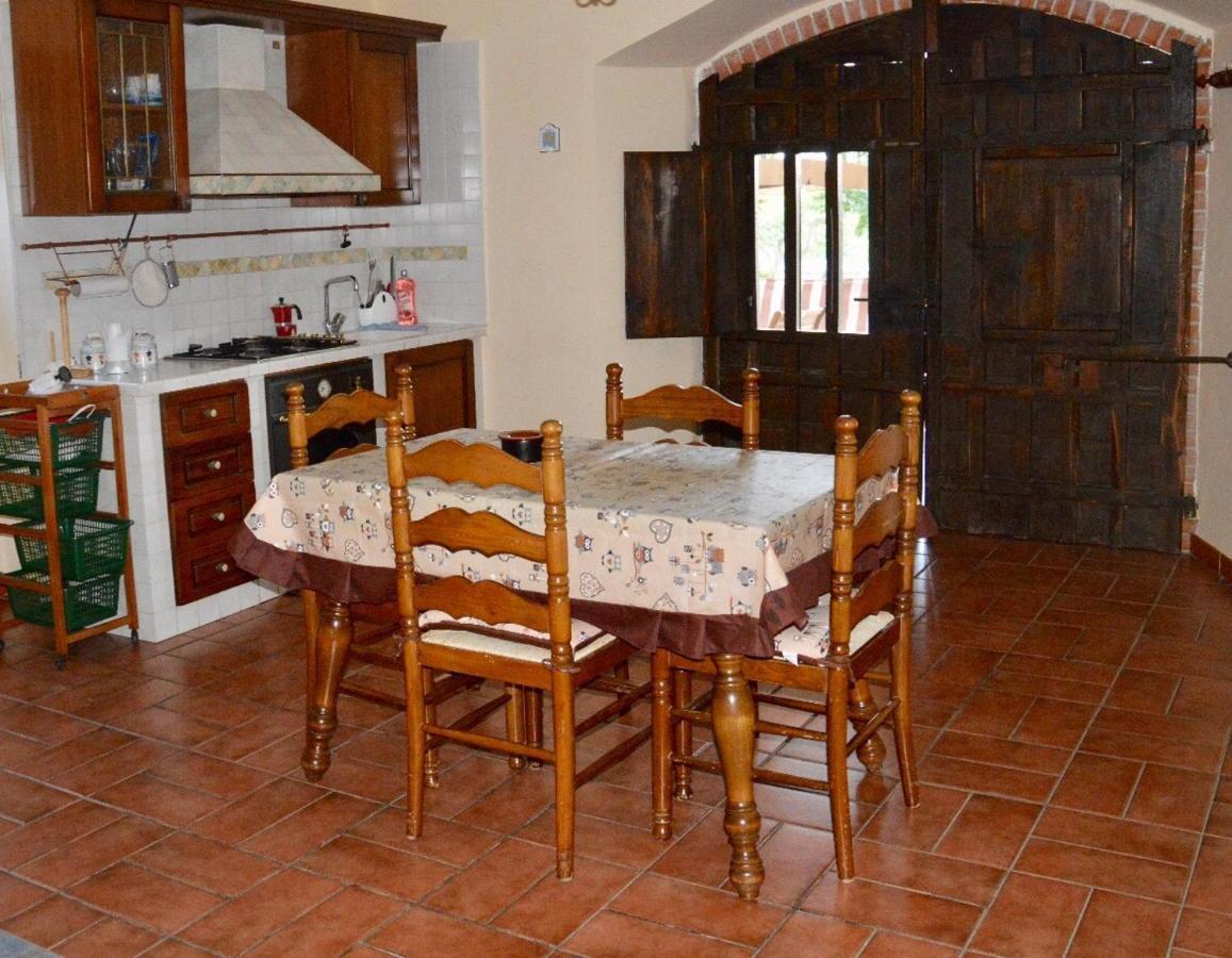 Appartamento Tra Collina E Mare Terracina Exterior photo
